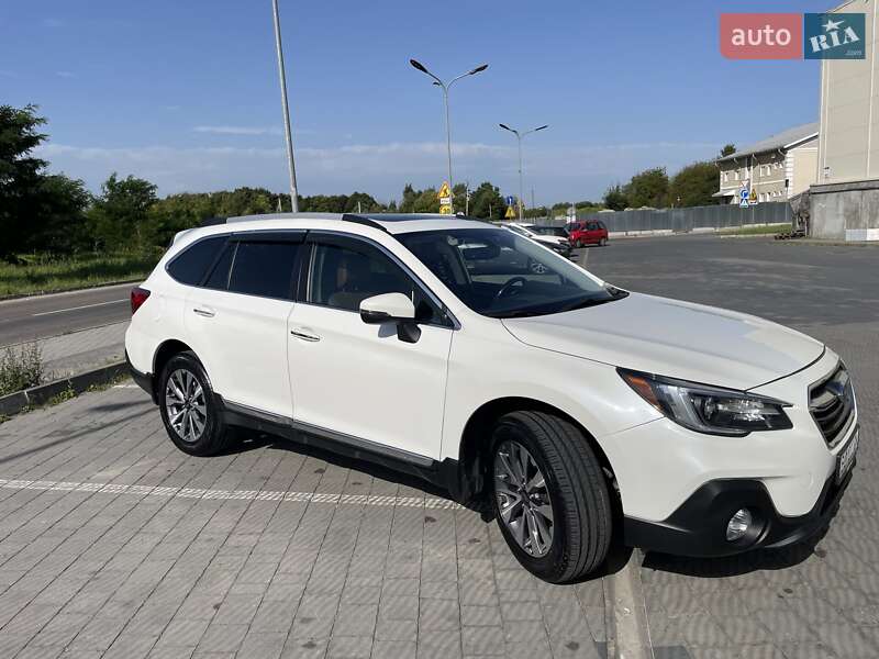 Универсал Subaru Outback 2018 в Львове
