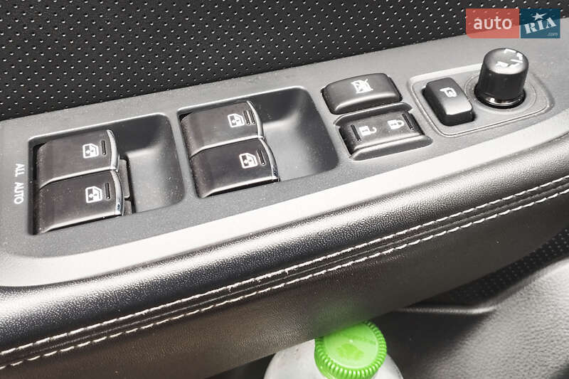 Универсал Subaru Outback 2017 в Киеве