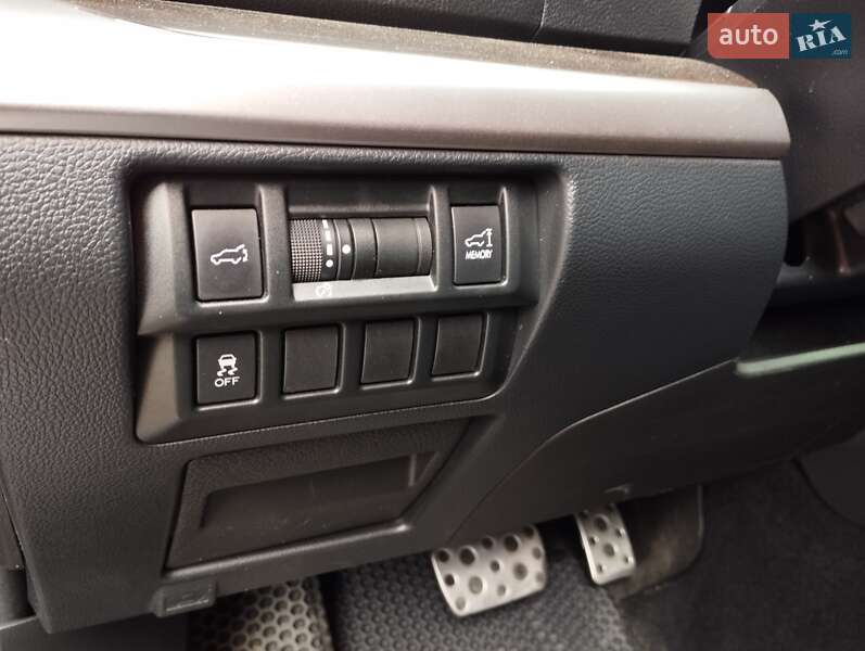 Универсал Subaru Outback 2017 в Киеве