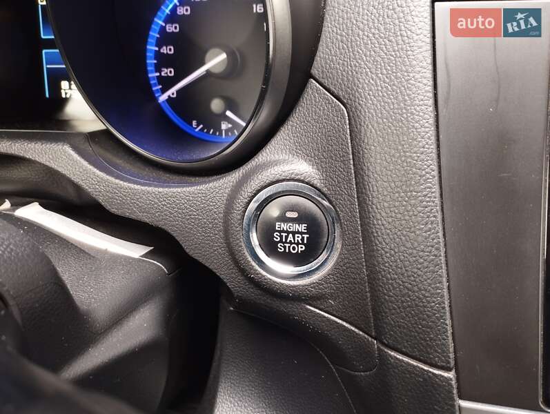 Универсал Subaru Outback 2017 в Киеве