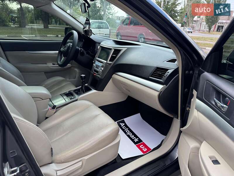 Універсал Subaru Outback 2010 в Запоріжжі