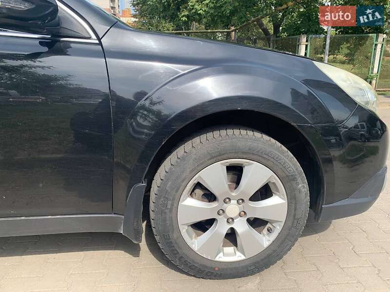 Универсал Subaru Outback 2011 в Сумах