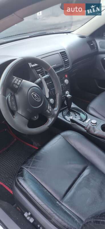 Универсал Subaru Outback 2007 в Киеве