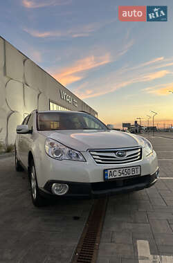 Универсал Subaru Outback 2012 в Луцке