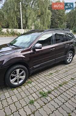 Универсал Subaru Outback 2013 в Калуше
