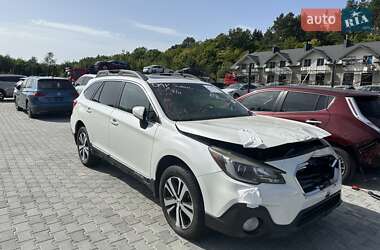 Универсал Subaru Outback 2018 в Киеве