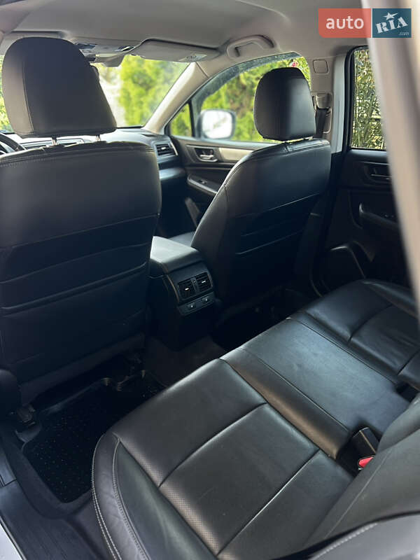 Универсал Subaru Outback 2014 в Львове