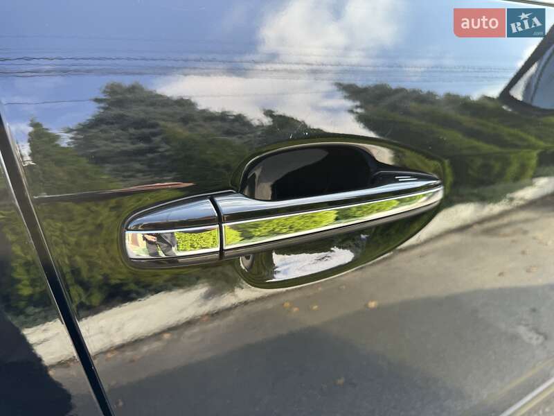 Универсал Subaru Outback 2023 в Киеве