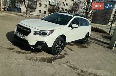 Универсал Subaru Outback 2017 в Каменском