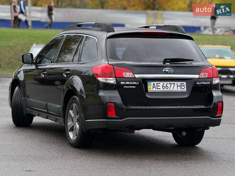 Універсал Subaru Outback 2014 в Кривому Розі