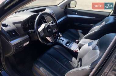 Универсал Subaru Outback 2011 в 