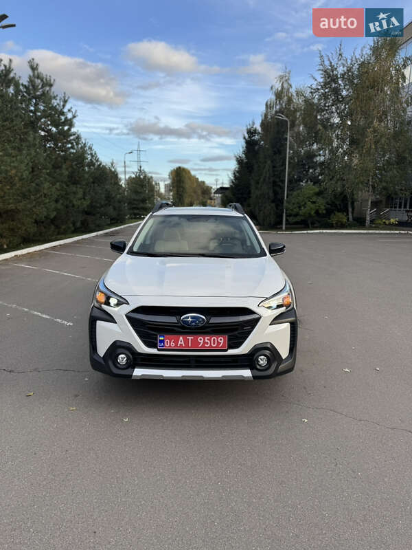 Универсал Subaru Outback 2023 в Киеве