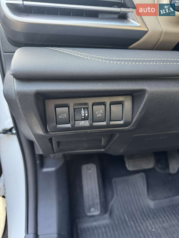 Универсал Subaru Outback 2023 в Киеве