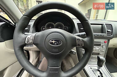 Універсал Subaru Outback 2004 в 