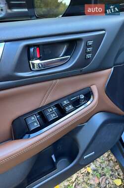 Универсал Subaru Outback 2017 в 