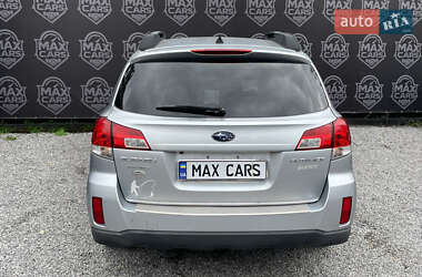 Универсал Subaru Outback 2012 в 