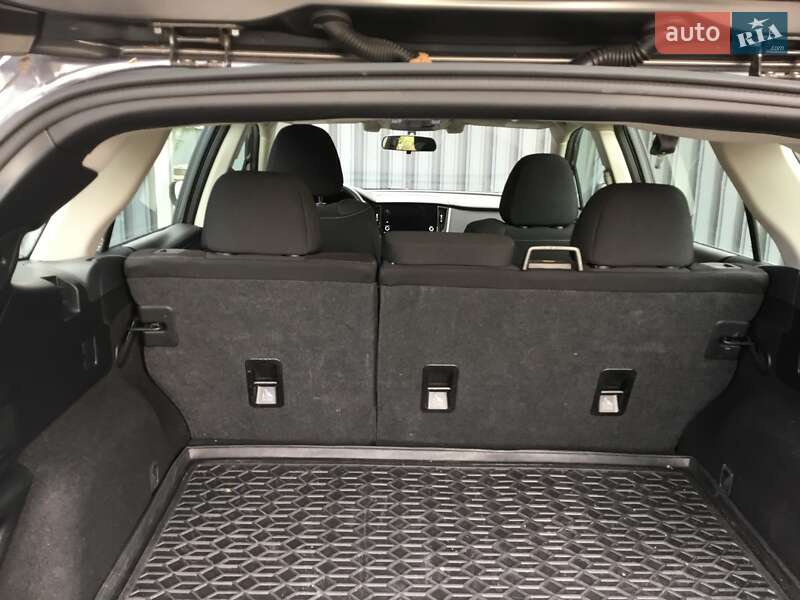 Внедорожник / Кроссовер Subaru Outback 2021 в Днепре