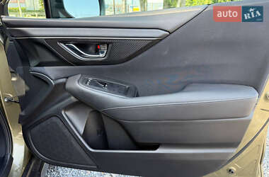 Внедорожник / Кроссовер Subaru Outback 2023 в 