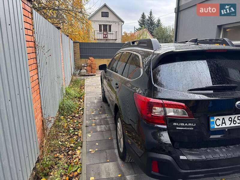 Универсал Subaru Outback 2017 в Киеве фото 4 Универсал Subaru Outback 2017 в Киеве