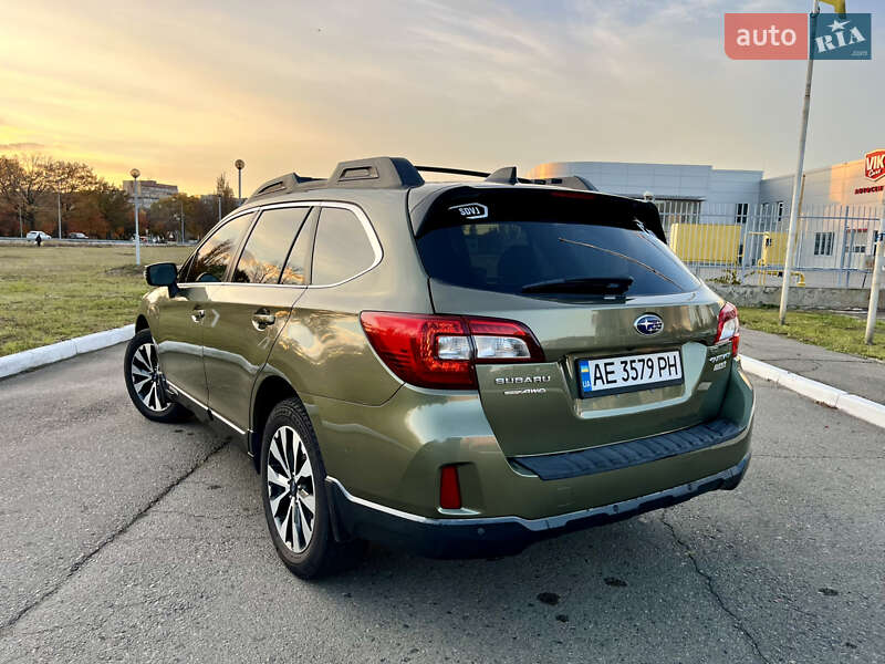 Универсал Subaru Outback 2016 в Днепре