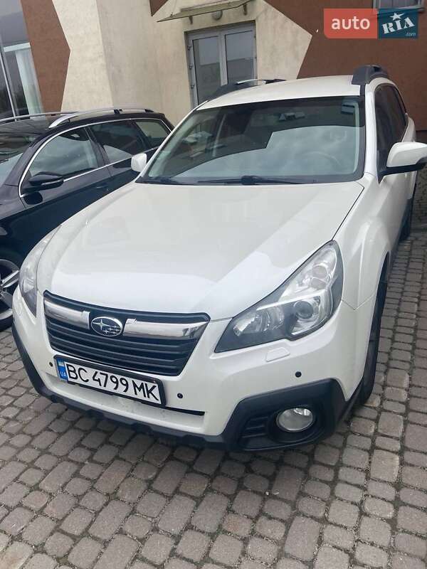 Универсал Subaru Outback 2013 в Львове