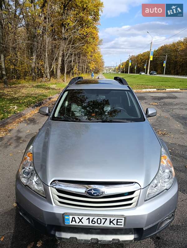 Универсал Subaru Outback 2012 в Харькове фото Универсал Subaru Outback 2012 в Харькове