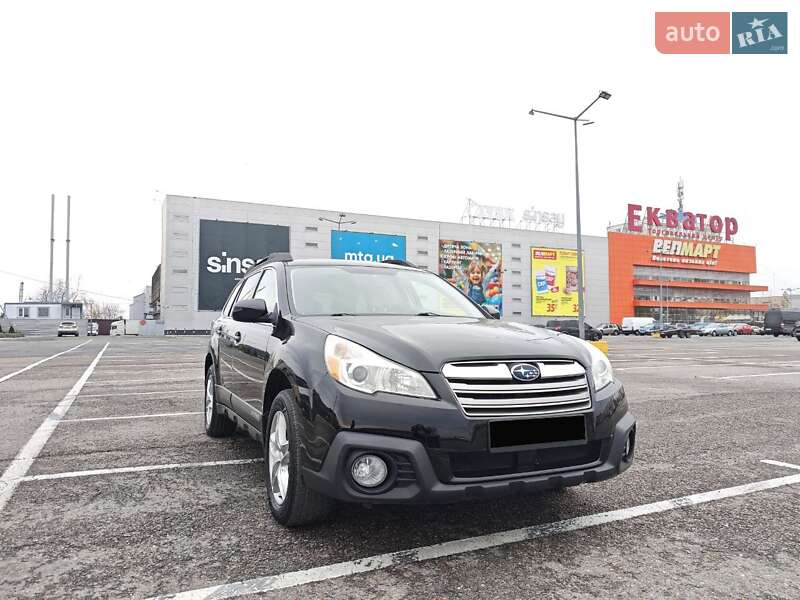 Универсал Subaru Outback 2013 в Черновцах