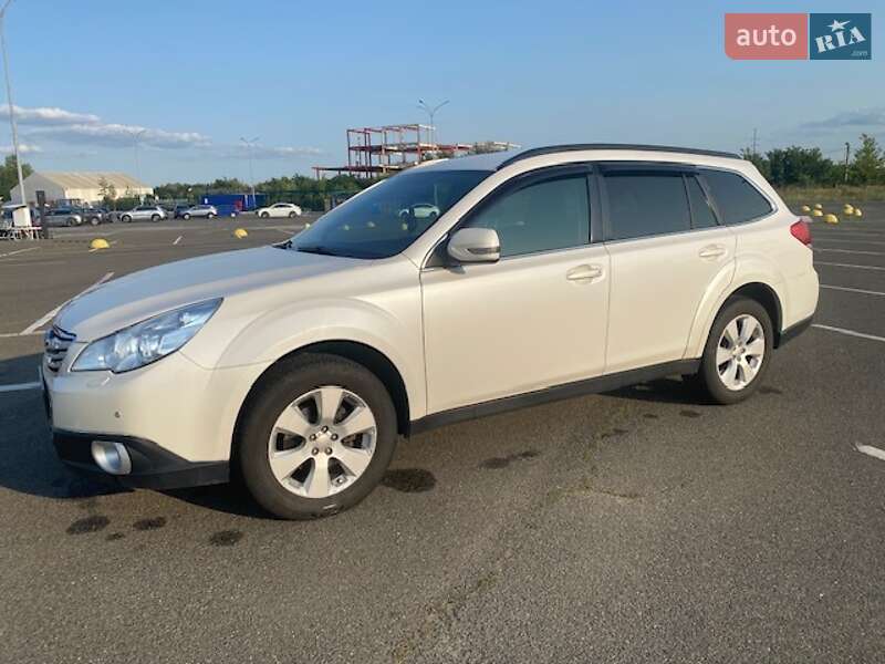 Subaru Outback 2010 Subaru Outback 2010