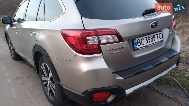 Универсал Subaru Outback 2018 в Львове фото 10 Универсал Subaru Outback 2018 в Львове
