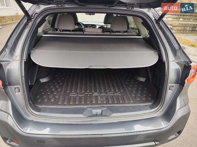 Универсал Subaru Outback 2023 в Киеве