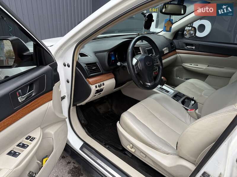 Универсал Subaru Outback 2013 в Харькове