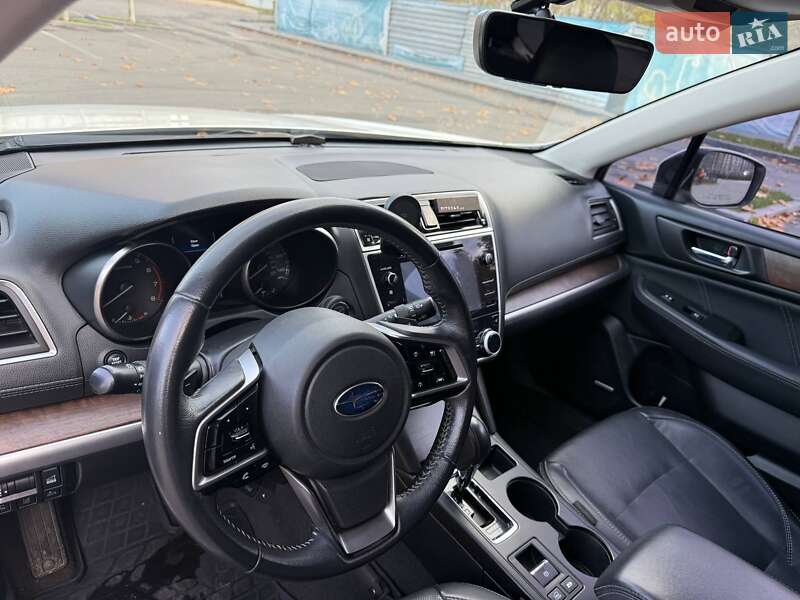 Универсал Subaru Outback 2018 в Днепре