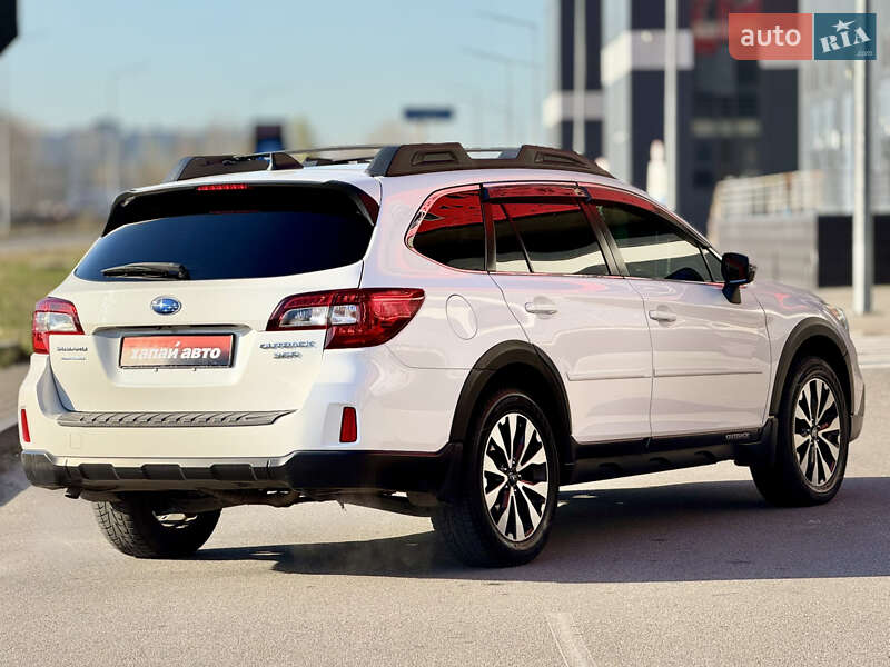 Универсал Subaru Outback 2016 в Киеве