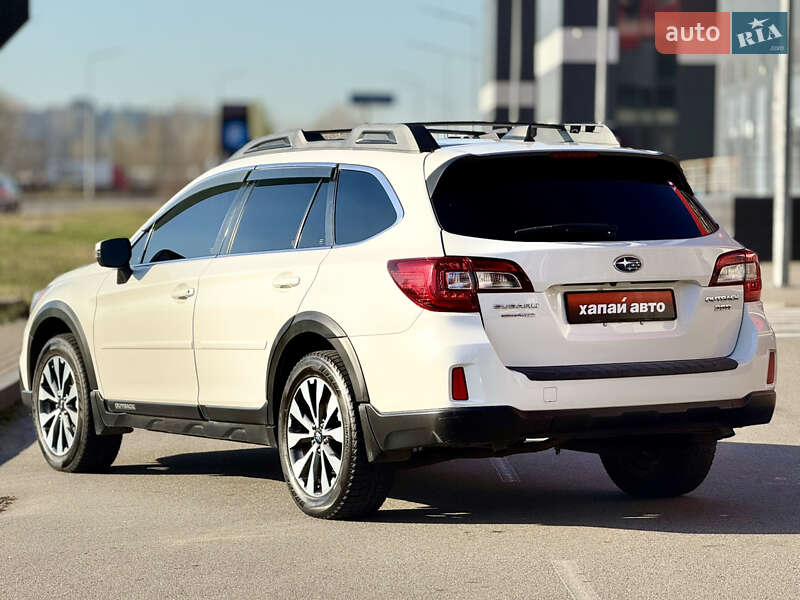 Универсал Subaru Outback 2016 в Киеве