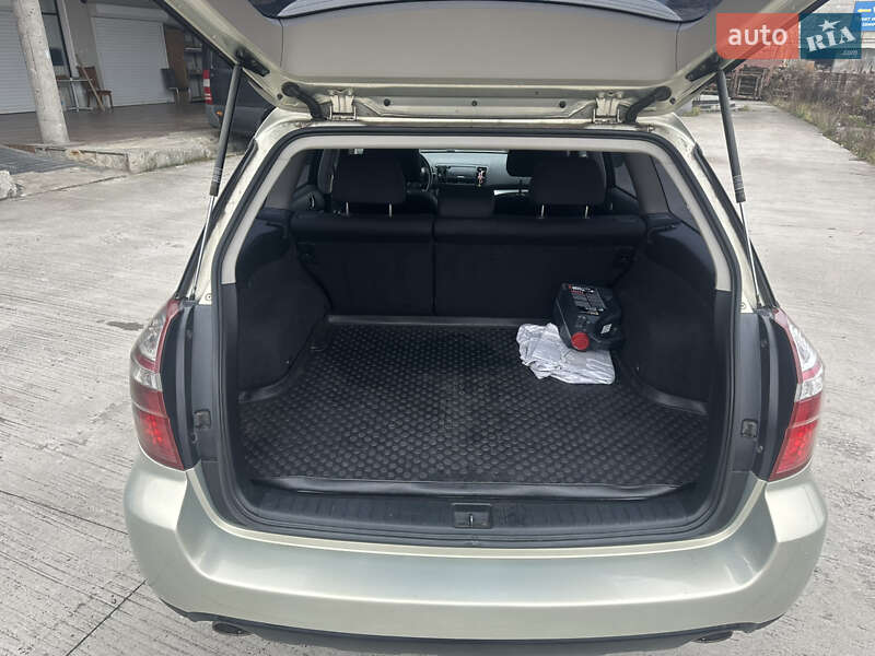 Универсал Subaru Outback 2007 в Черновцах