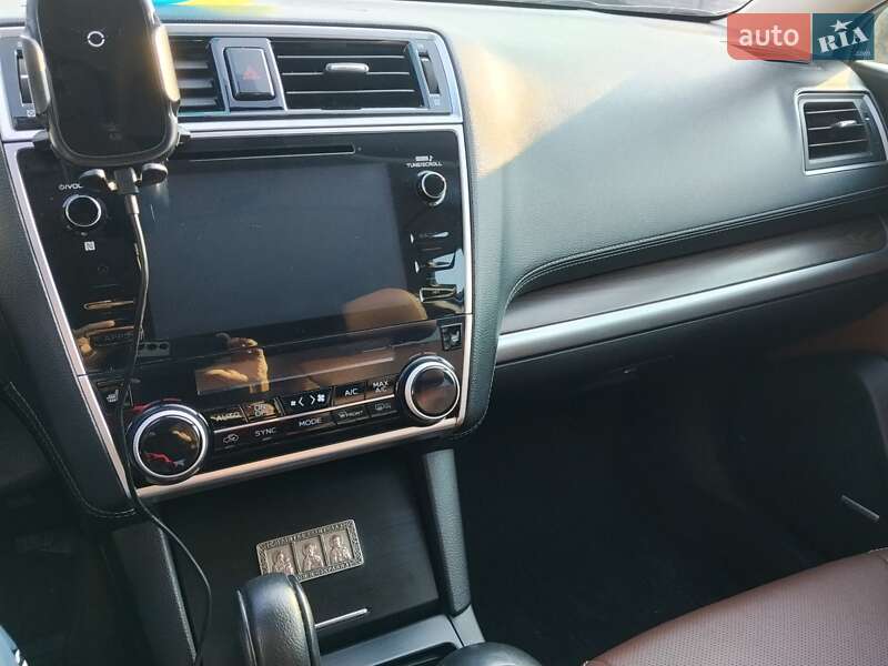 Універсал Subaru Outback 2018 в Дніпрі