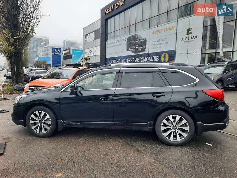 Универсал Subaru Outback 2015 в Киеве
