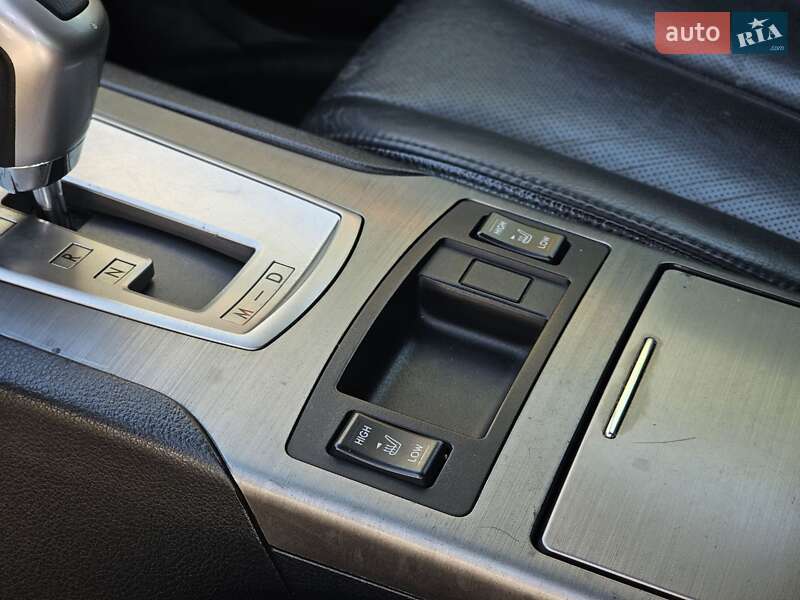 Универсал Subaru Outback 2010 в Львове фото 12 Универсал Subaru Outback 2010 в Львове