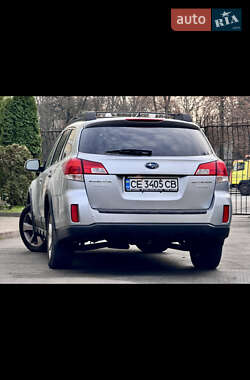 Универсал Subaru Outback 2012 в Киеве