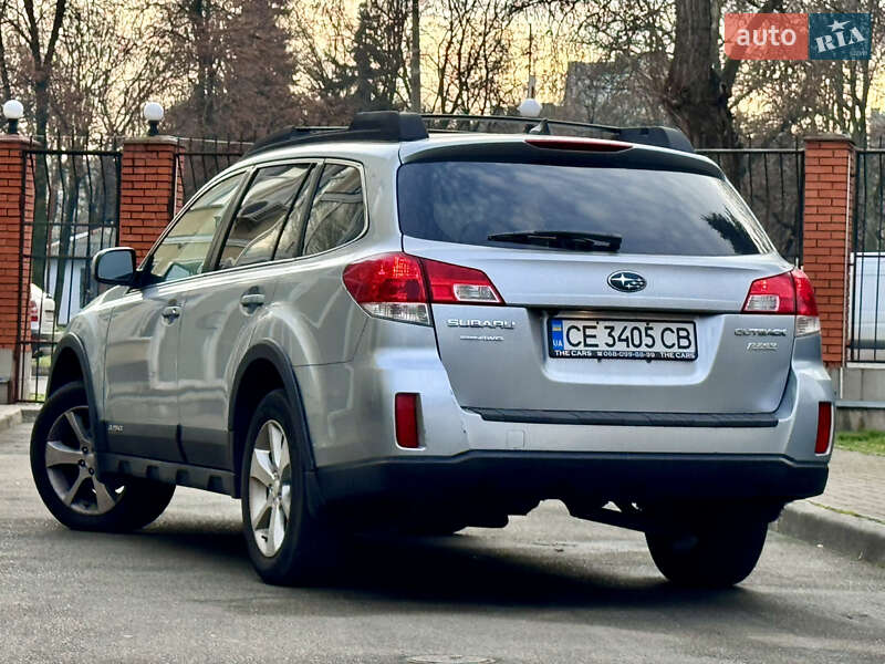 Универсал Subaru Outback 2012 в Киеве