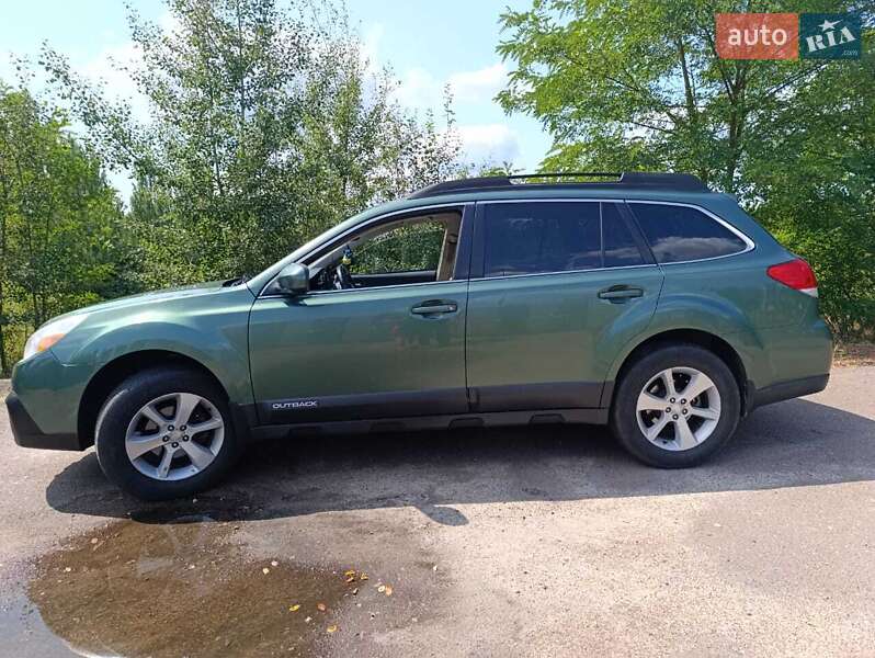 Универсал Subaru Outback 2013 в Киеве