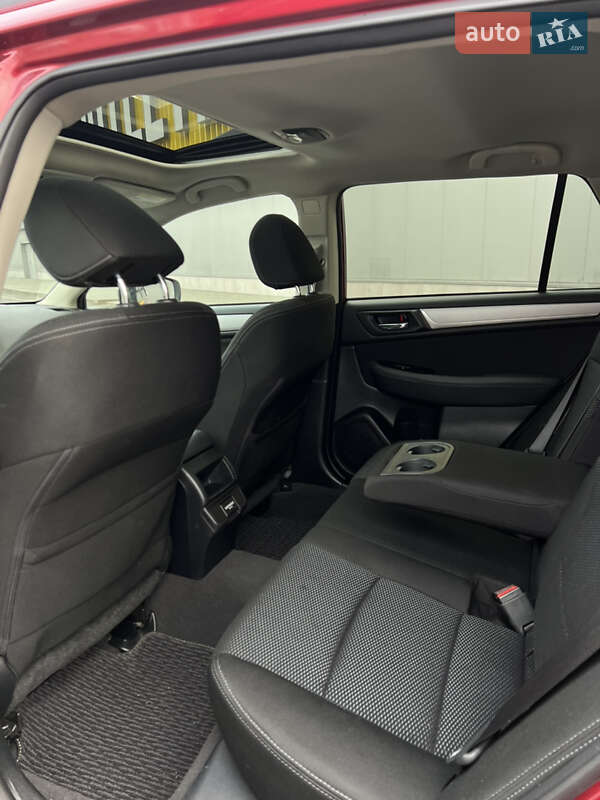Универсал Subaru Outback 2018 в Киеве фото 35 Универсал Subaru Outback 2018 в Киеве