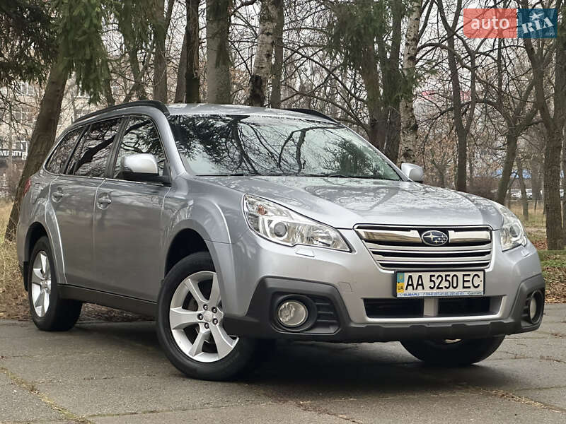 Универсал Subaru Outback 2013 в Киеве
