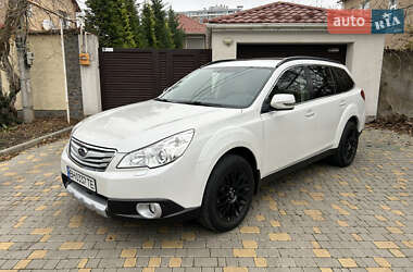 Універсал Subaru Outback 2010 в Одесі
