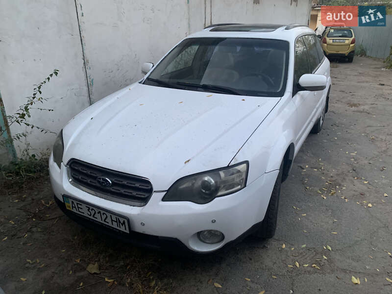 Subaru Outback 2004