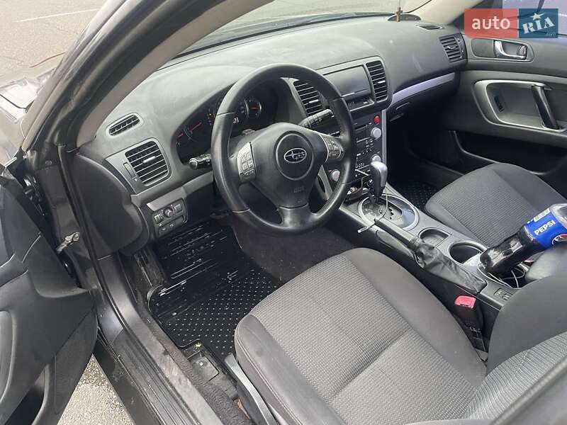 Універсал Subaru Outback 2007 в Києві