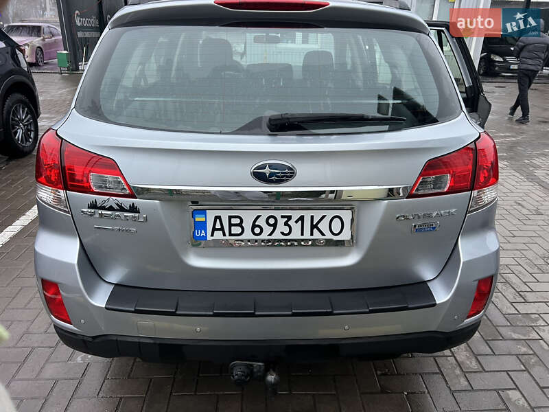 Универсал Subaru Outback 2013 в Виннице