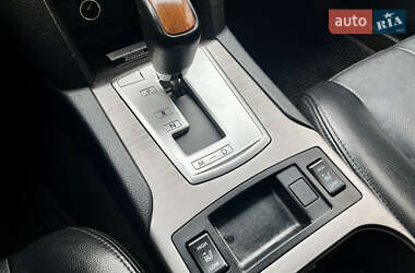 Универсал Subaru Outback 2012 в Киеве
