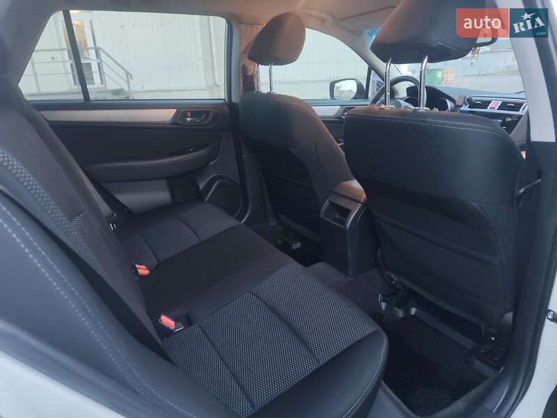 Универсал Subaru Outback 2015 в Львове