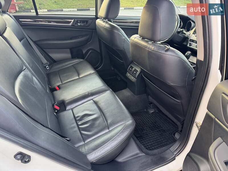 Универсал Subaru Outback 2015 в Киеве фото 12 Универсал Subaru Outback 2015 в Киеве